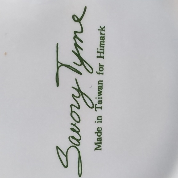 Vintage Savory Tyme set of 2 Vinegar & Oil Decanter Set. - Picture 10 of 13